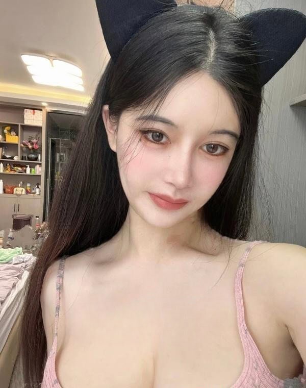 【深圳】南山大胸妹小妮