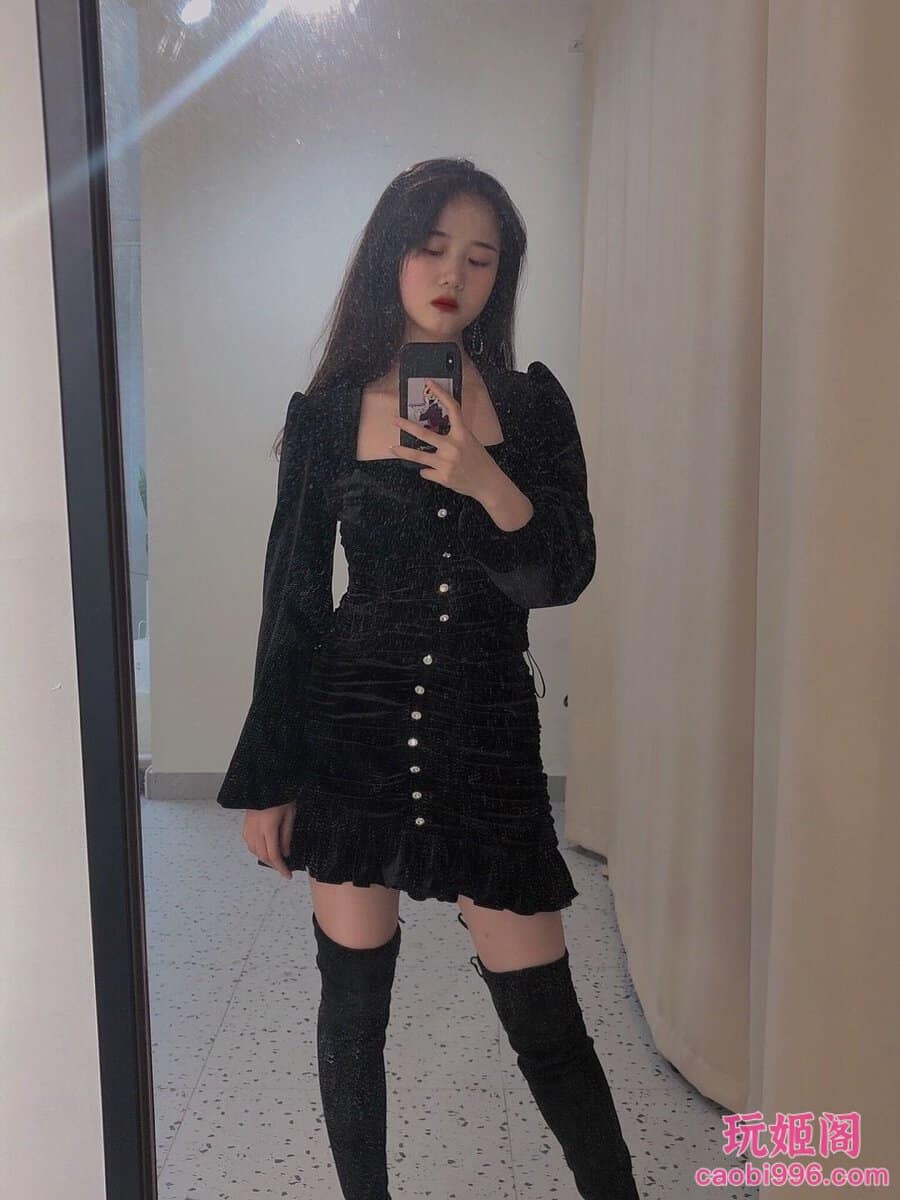 【北京】黑丝高跟服务好妹子