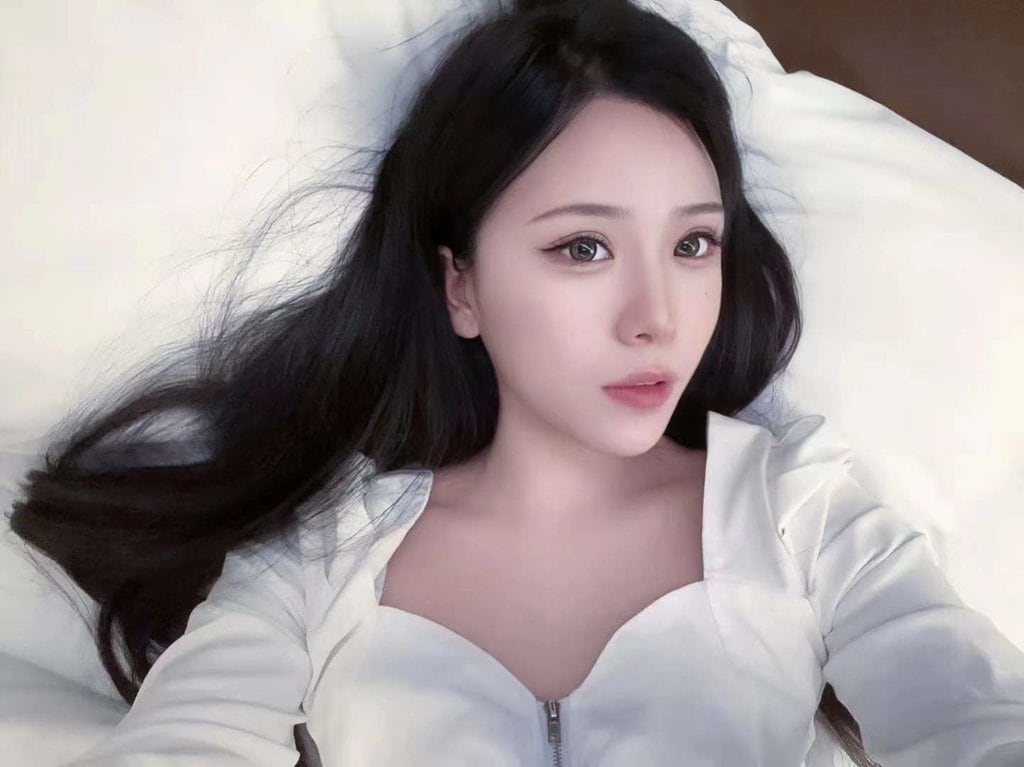 【保定】挺瘦的一个年轻姑娘
