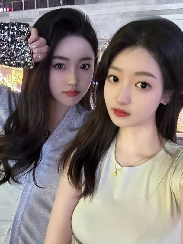 【厦门】思明这两个骚妹妹服务吖霸还能双飞