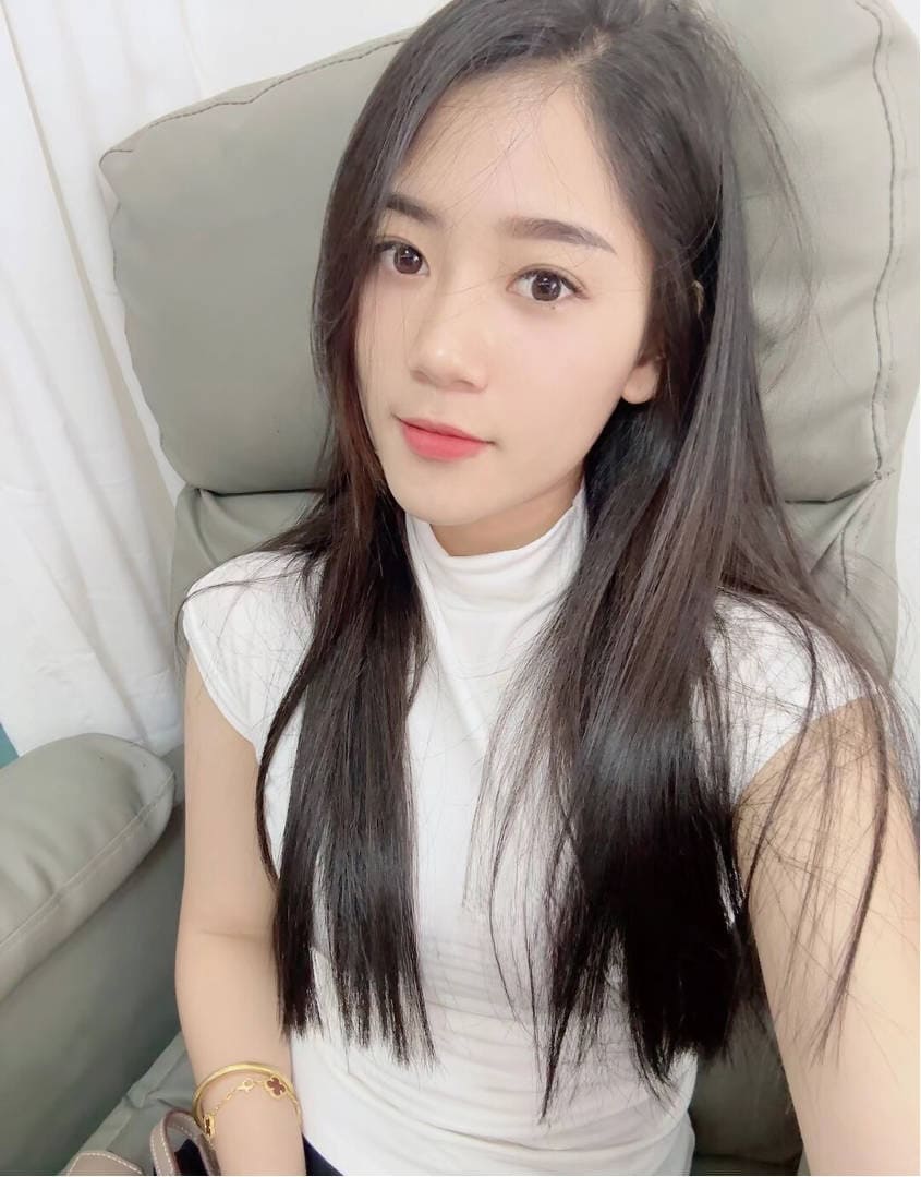 【沈阳】服务系大长腿小姐姐